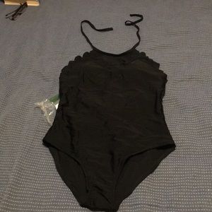 Scalloped halter one piece swimsuit